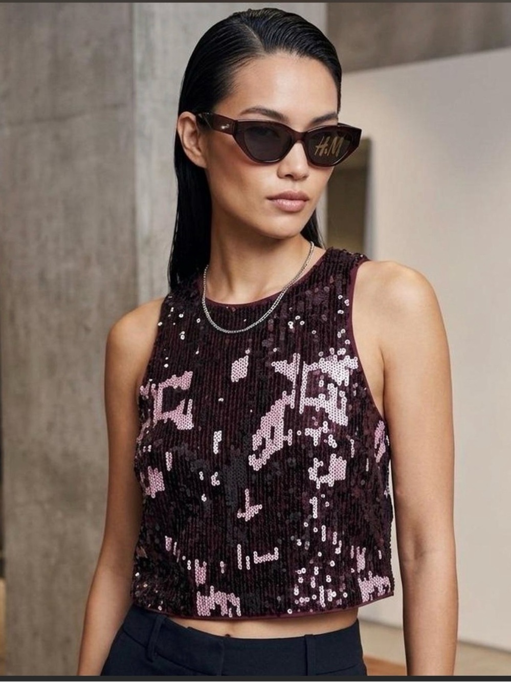 H&M Burgundy Sequin Crop Tank Top NWT Size Small Party Holiday